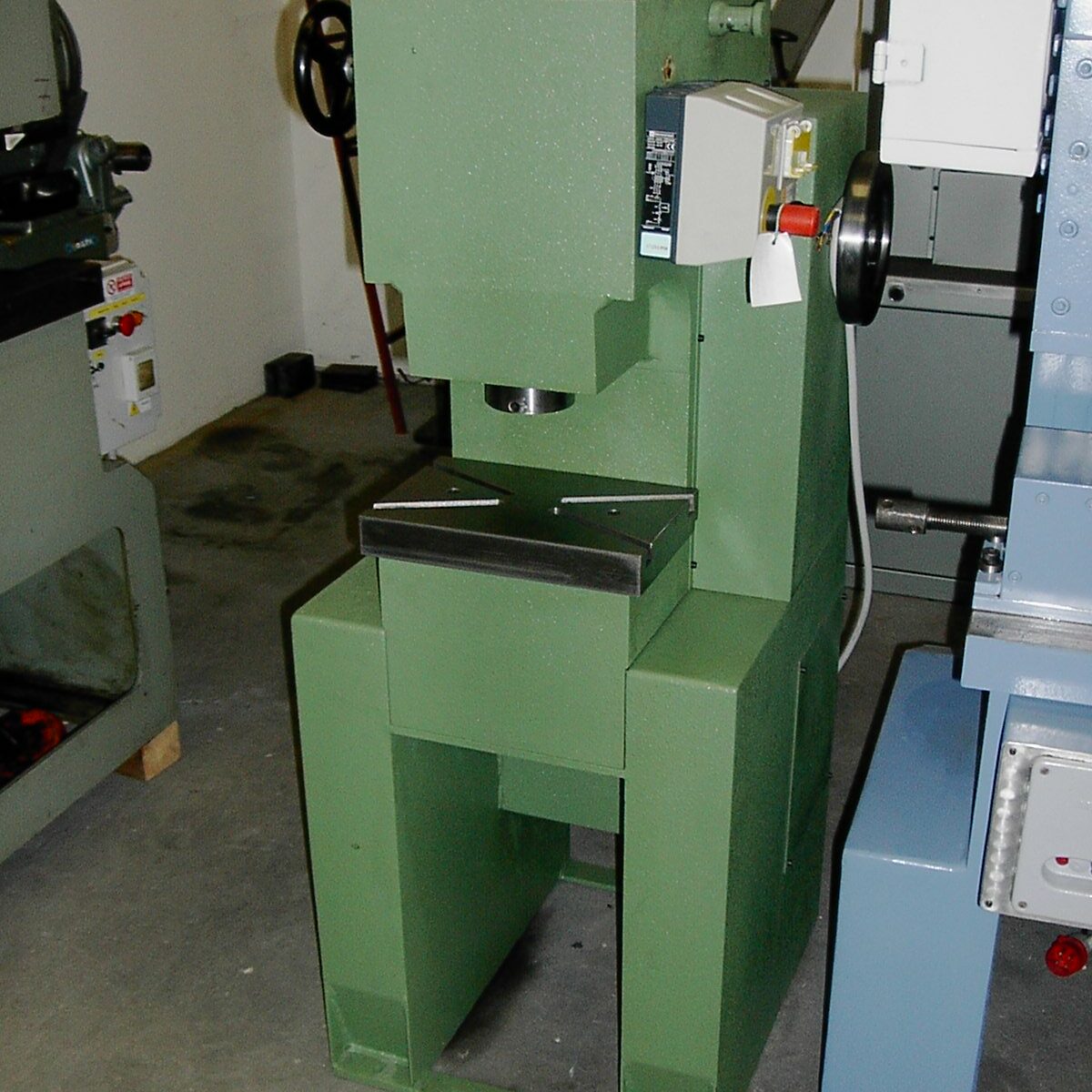 Hammering machines – Nevio Passuello